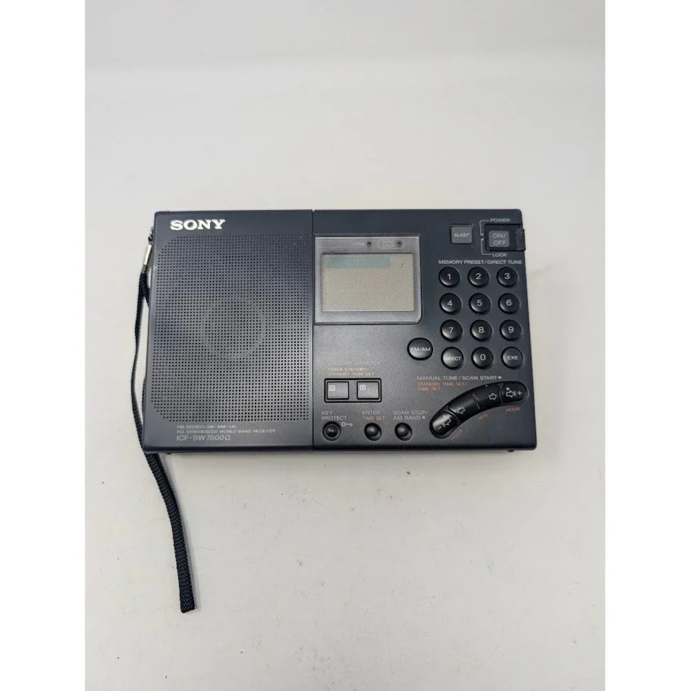 Sony Synthesized World Band Radio Receiver Vintage with case ICF-SW760G parts